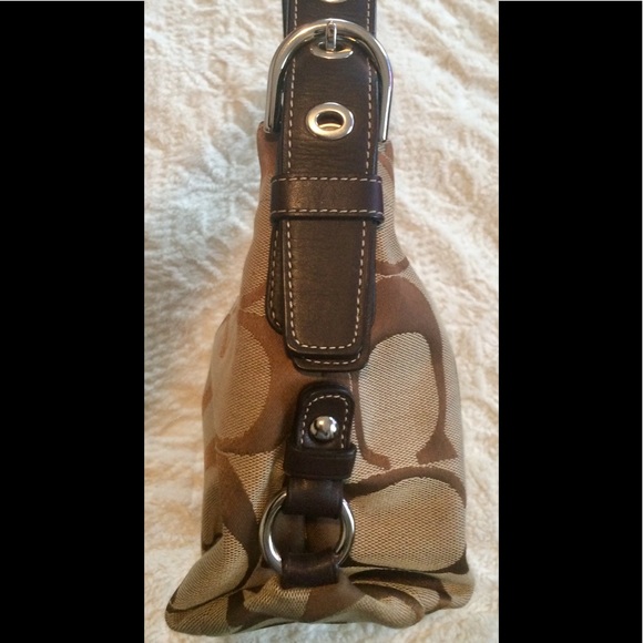 Coach Signature Brown &Beige Shoulder Bag & Wallet - Picture 4 of 13